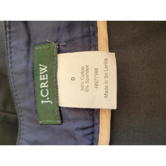 J Crew size 0 black knee length pencil skirt. double slits at back - Picture 3 of 4